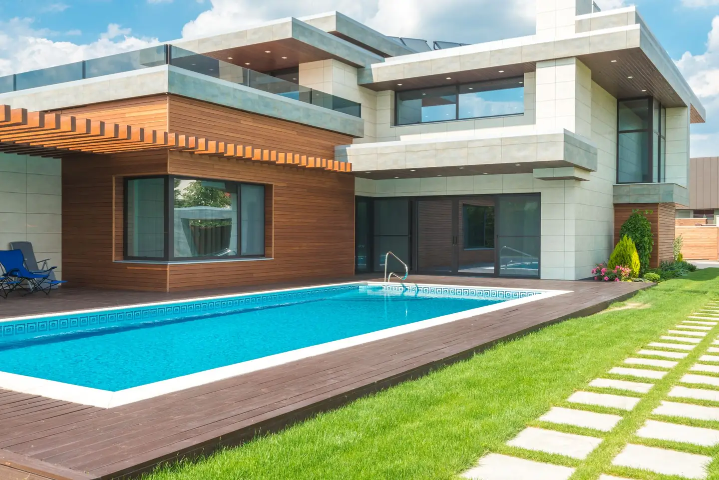 Swimming pool built in Tamworth South, NSW